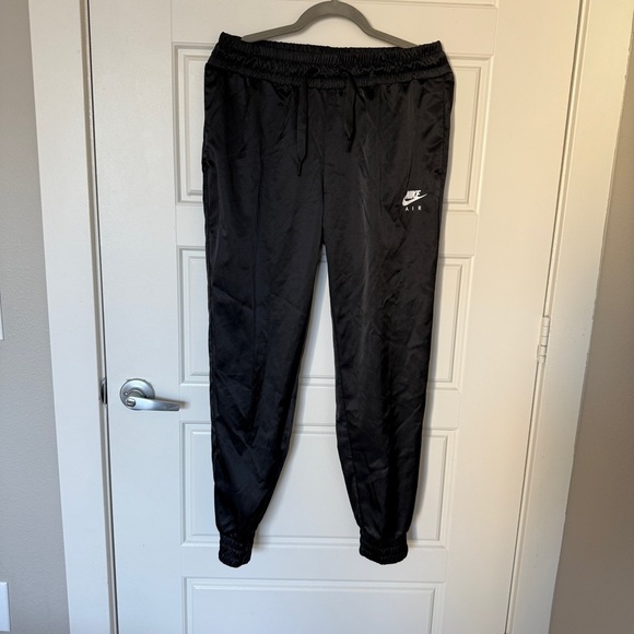 Nike AIR black satin tracksuit joggers women’s size medium - Picture 5 of 7